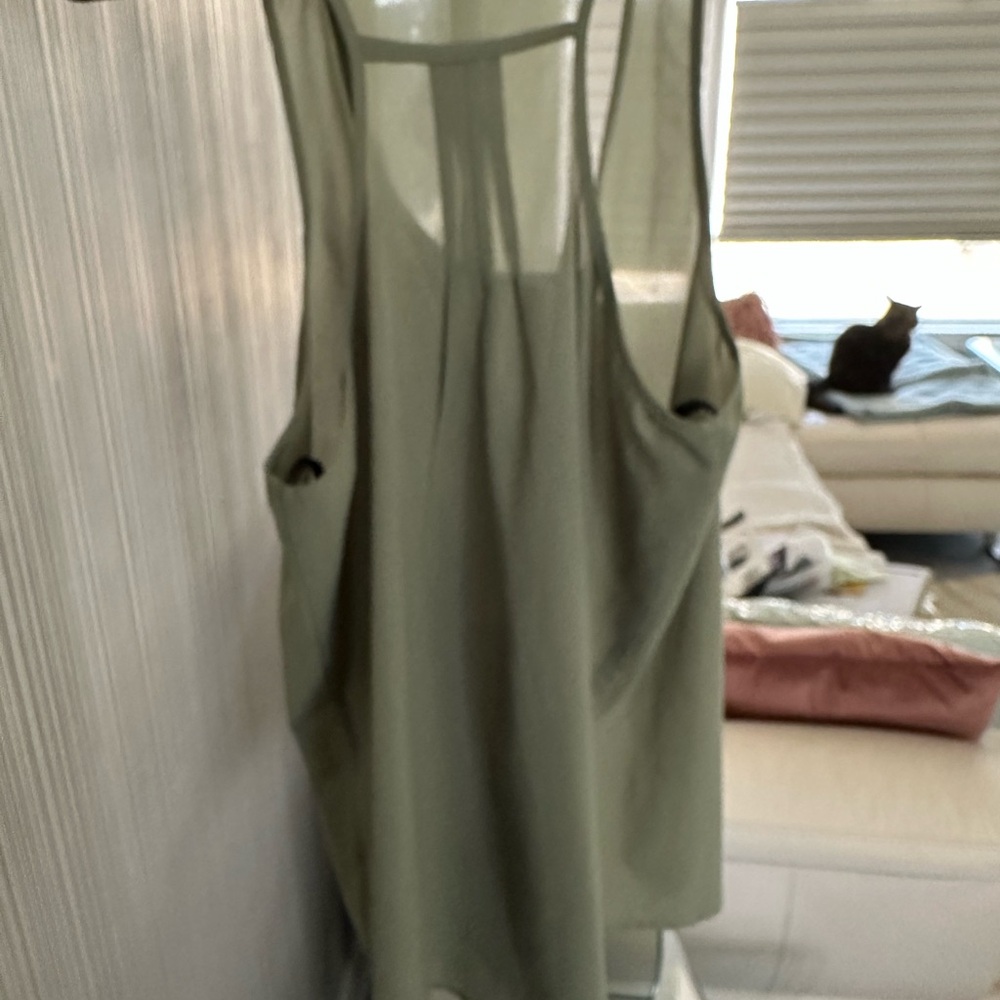 Sheer Green Tank Top - Picture 4 of 4